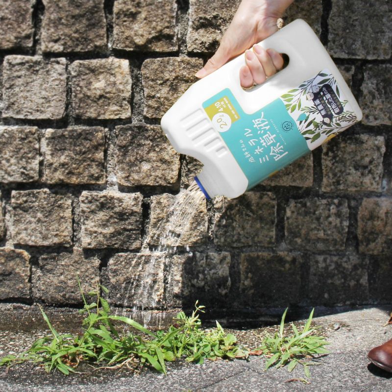 庭師さんのミネラル除草液